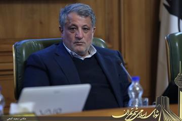 رییس شورای شهر تهران در گفت‌وگو با اقتصادآنلاین: به فکر گرفتن سهم از گرانی بنزین برای توسعه حمل و نقل عمومی نیستیم/ ضعف شهردار تهران در پیگیری دو مصوبه